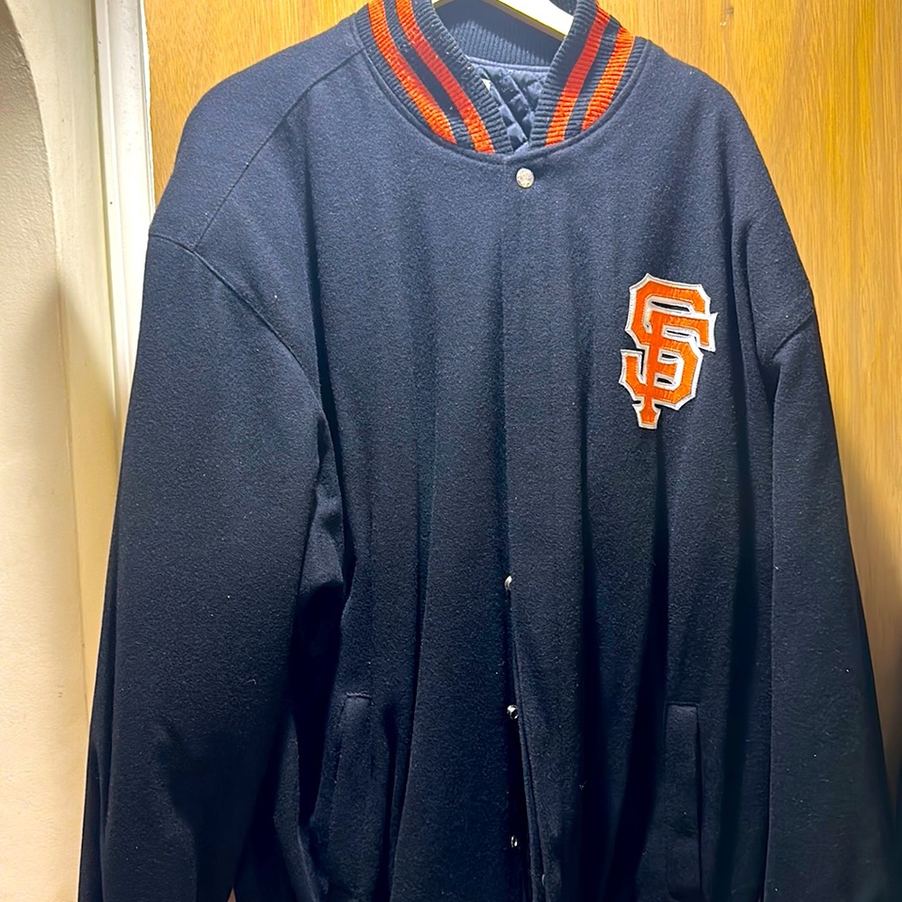 Authentic SF Giants Jacket size 4XL worn once
